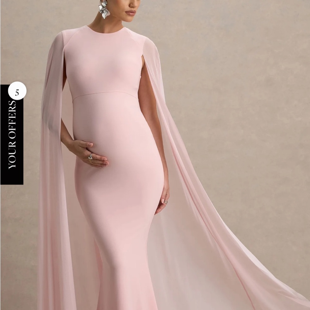 Club L London Currant
Pink Crew-Neck Maternity Maxi Dress With Cape
